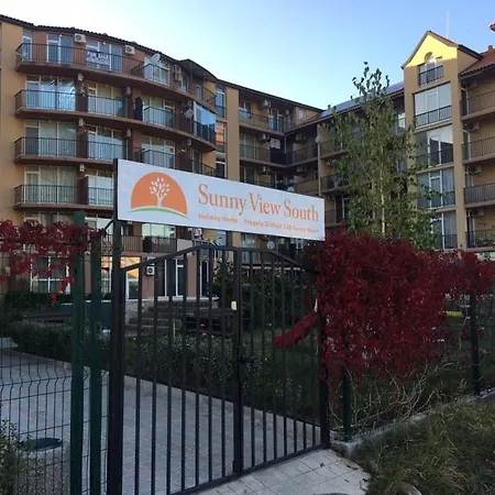 Sanny View South- студия мир авангарда Apartament