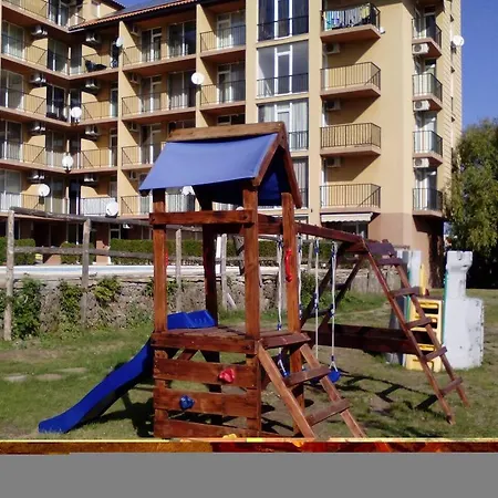 Apartament Sanny View South- студия мир авангарда *