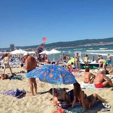 Апартаменты Sanny View South- студия мир авангарда