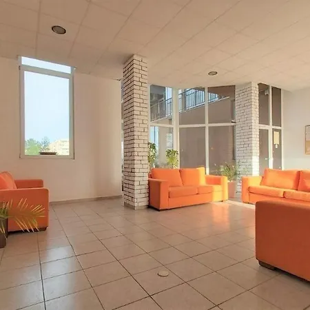 Apartament Sanny View South- студия мир авангарда