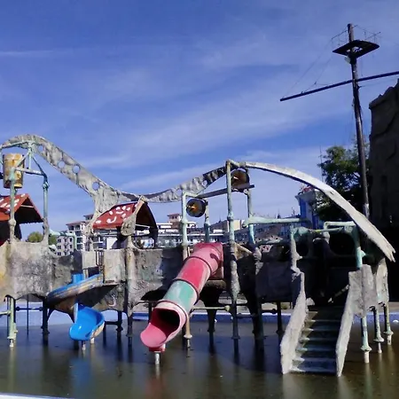 Sanny View South- студия мир авангарда Daire